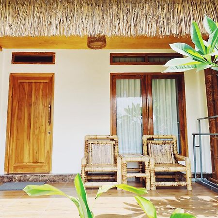 Peraja Bungalows Loyok Sangyang 외부 사진