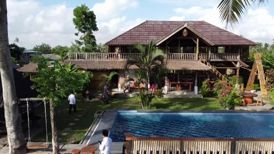 Peraja Bungalows Loyok Sangyang 외부 사진