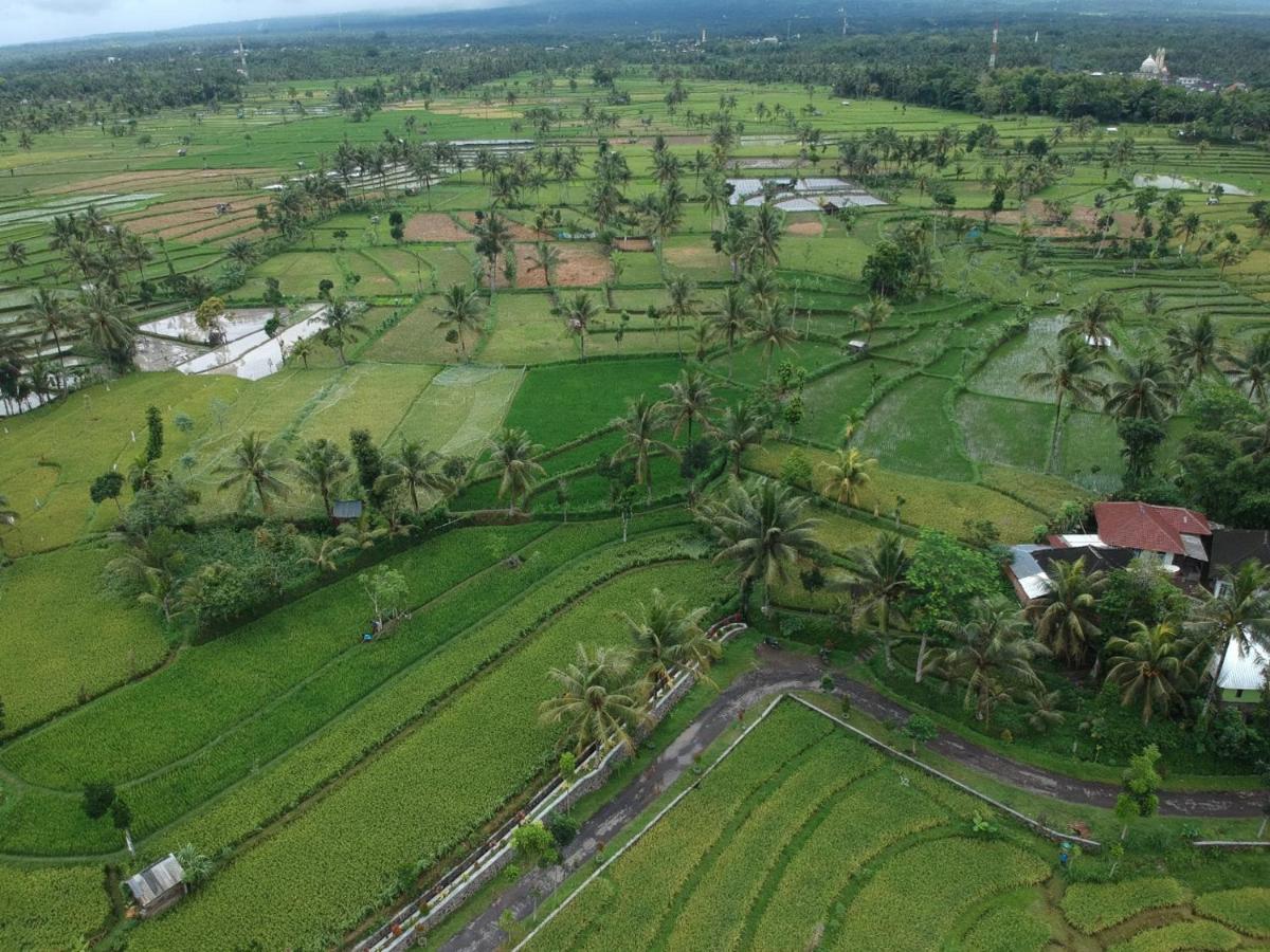 Peraja Bungalows Loyok Sangyang 외부 사진