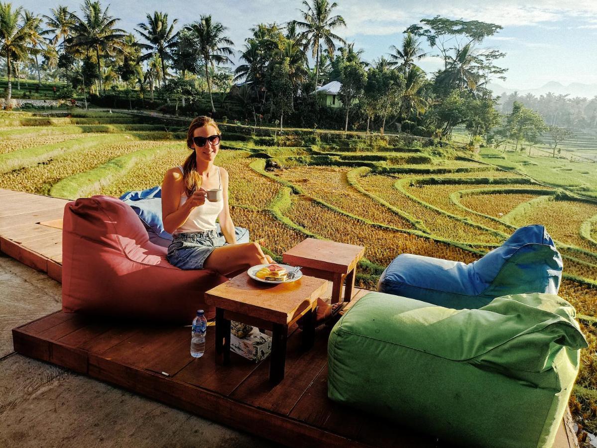 Peraja Bungalows Loyok Sangyang 외부 사진