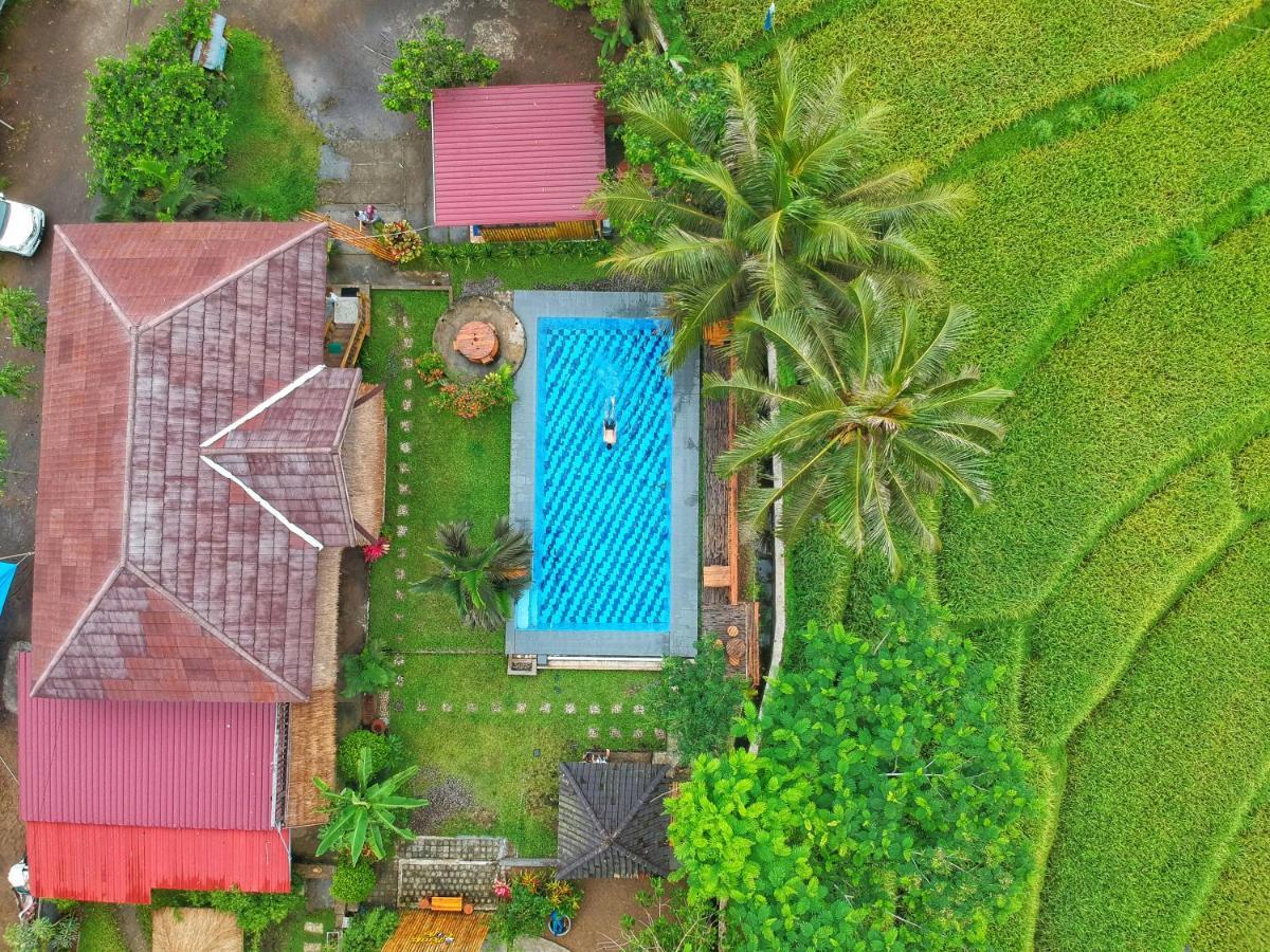 Peraja Bungalows Loyok Sangyang 외부 사진