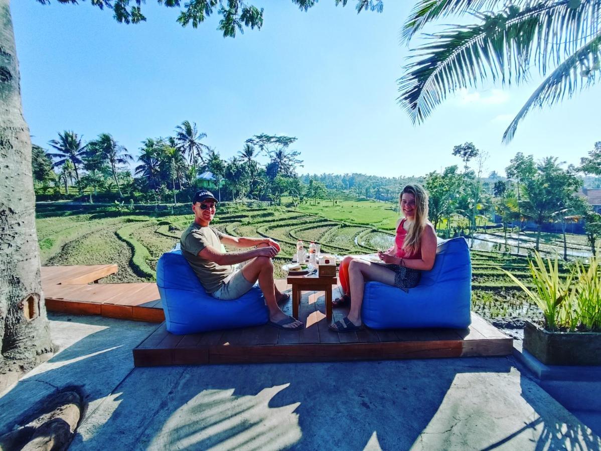 Peraja Bungalows Loyok Sangyang 외부 사진